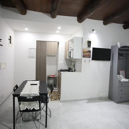 那不勒斯Vincent'S House公寓 外观 照片