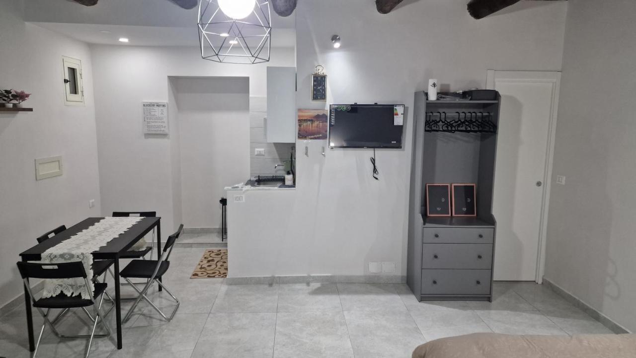 那不勒斯Vincent'S House公寓 外观 照片